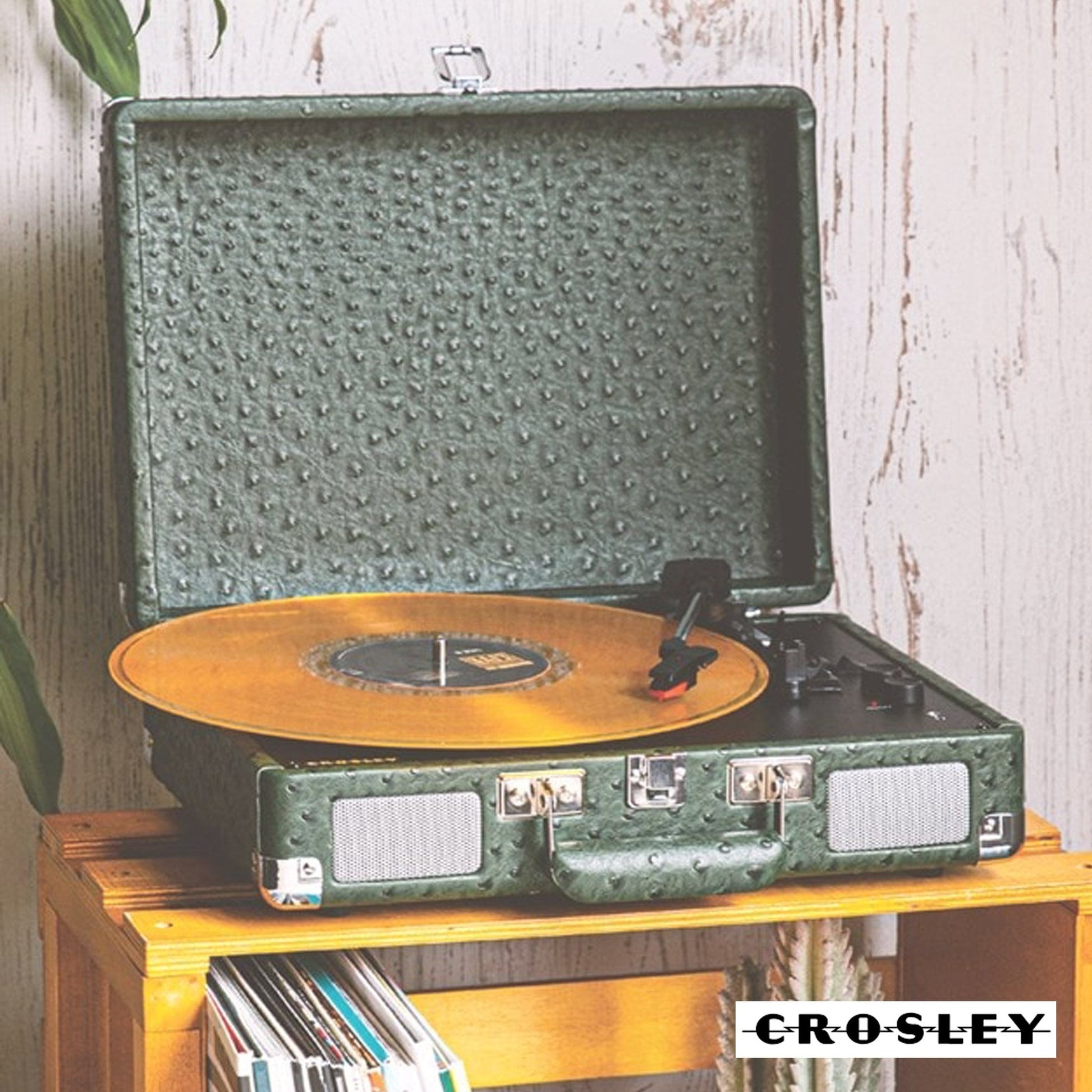 Crosley Cruiser Plus Bluetooth Turntable 3 Speed Ostrich Green - RetroVibes.au