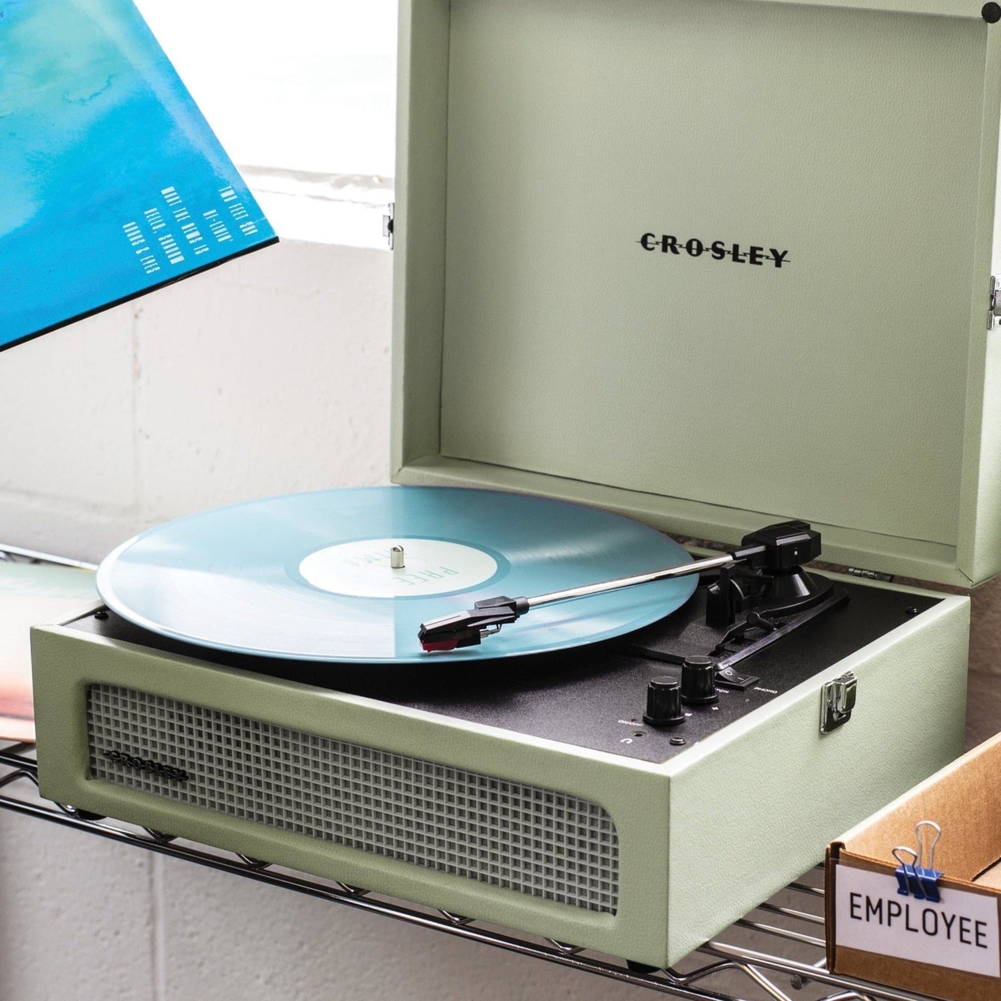 Crosley Voyager Sage - Bluetooth Portable Turntable - RetroVibes.au